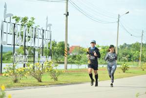 BIB: 0629, 0623
                            <button type="button" onclick="openModal(5122313)" class="btn btn-primary btn-sm float-right btn-popup" data-toggle="modal" data-target=".modal-high-quality">
                        <i class="fas fa-shopping-cart"></i> Add to Cart
                    </button>
                                            <button type="button" onclick="isThisMe(5122313, true)" class="btn btn-success btn-sm float-right btn-popup btn-isme hidden" data-toggle="tooltip" data-placement="bottom" title="นี่คือรูปของคุณใช่ไหม คลิกที่นี่เพื่อเอาเข้าอัลบั้ม">
                        <i class="fas fa-plus"></i> Add to album
                    </button>
                    <button type="button" onclick="isThisMe(5122313, false)" class="btn btn-warning btn-sm float-right btn-popup btn-isnotme hidden">
                        <i class="fas fa-ban"></i> Remove from album
                    </button>