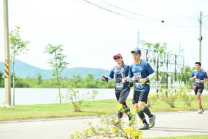 BIB: 0592, 0593
                            <button type="button" onclick="openModal(5124766)" class="btn btn-primary btn-sm float-right btn-popup" data-toggle="modal" data-target=".modal-high-quality">
                        <i class="fas fa-shopping-cart"></i> Add to Cart
                    </button>
                                            <button type="button" onclick="isThisMe(5124766, true)" class="btn btn-success btn-sm float-right btn-popup btn-isme hidden" data-toggle="tooltip" data-placement="bottom" title="นี่คือรูปของคุณใช่ไหม คลิกที่นี่เพื่อเอาเข้าอัลบั้ม">
                        <i class="fas fa-plus"></i> Add to album
                    </button>
                    <button type="button" onclick="isThisMe(5124766, false)" class="btn btn-warning btn-sm float-right btn-popup btn-isnotme hidden">
                        <i class="fas fa-ban"></i> Remove from album
                    </button>