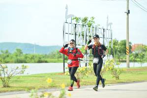 BIB: 0956, 0957
                            <button type="button" onclick="openModal(5123390)" class="btn btn-primary btn-sm float-right btn-popup" data-toggle="modal" data-target=".modal-high-quality">
                        <i class="fas fa-shopping-cart"></i> Add to Cart
                    </button>
                                            <button type="button" onclick="isThisMe(5123390, true)" class="btn btn-success btn-sm float-right btn-popup btn-isme hidden" data-toggle="tooltip" data-placement="bottom" title="นี่คือรูปของคุณใช่ไหม คลิกที่นี่เพื่อเอาเข้าอัลบั้ม">
                        <i class="fas fa-plus"></i> Add to album
                    </button>
                    <button type="button" onclick="isThisMe(5123390, false)" class="btn btn-warning btn-sm float-right btn-popup btn-isnotme hidden">
                        <i class="fas fa-ban"></i> Remove from album
                    </button>