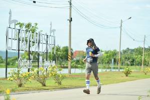 BIB: 
                            <button type="button" onclick="openModal(5121102)" class="btn btn-primary btn-sm float-right btn-popup" data-toggle="modal" data-target=".modal-high-quality">
                        <i class="fas fa-shopping-cart"></i> Add to Cart
                    </button>
                                            <button type="button" onclick="isThisMe(5121102, true)" class="btn btn-success btn-sm float-right btn-popup btn-isme hidden" data-toggle="tooltip" data-placement="bottom" title="นี่คือรูปของคุณใช่ไหม คลิกที่นี่เพื่อเอาเข้าอัลบั้ม">
                        <i class="fas fa-plus"></i> Add to album
                    </button>
                    <button type="button" onclick="isThisMe(5121102, false)" class="btn btn-warning btn-sm float-right btn-popup btn-isnotme hidden">
                        <i class="fas fa-ban"></i> Remove from album
                    </button>