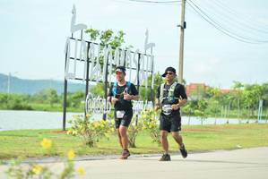 BIB: 1014, 0935
                            <button type="button" onclick="openModal(5122807)" class="btn btn-primary btn-sm float-right btn-popup" data-toggle="modal" data-target=".modal-high-quality">
                        <i class="fas fa-shopping-cart"></i> Add to Cart
                    </button>
                                            <button type="button" onclick="isThisMe(5122807, true)" class="btn btn-success btn-sm float-right btn-popup btn-isme hidden" data-toggle="tooltip" data-placement="bottom" title="นี่คือรูปของคุณใช่ไหม คลิกที่นี่เพื่อเอาเข้าอัลบั้ม">
                        <i class="fas fa-plus"></i> Add to album
                    </button>
                    <button type="button" onclick="isThisMe(5122807, false)" class="btn btn-warning btn-sm float-right btn-popup btn-isnotme hidden">
                        <i class="fas fa-ban"></i> Remove from album
                    </button>