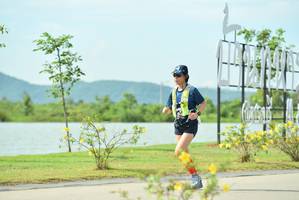 BIB: , 092
                            <button type="button" onclick="openModal(5127084)" class="btn btn-primary btn-sm float-right btn-popup" data-toggle="modal" data-target=".modal-high-quality">
                        <i class="fas fa-shopping-cart"></i> Add to Cart
                    </button>
                                            <button type="button" onclick="isThisMe(5127084, true)" class="btn btn-success btn-sm float-right btn-popup btn-isme hidden" data-toggle="tooltip" data-placement="bottom" title="นี่คือรูปของคุณใช่ไหม คลิกที่นี่เพื่อเอาเข้าอัลบั้ม">
                        <i class="fas fa-plus"></i> Add to album
                    </button>
                    <button type="button" onclick="isThisMe(5127084, false)" class="btn btn-warning btn-sm float-right btn-popup btn-isnotme hidden">
                        <i class="fas fa-ban"></i> Remove from album
                    </button>