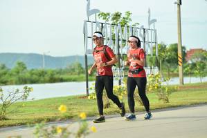BIB: 0388, 0092
                            <button type="button" onclick="openModal(5080882)" class="btn btn-primary btn-sm float-right btn-popup" data-toggle="modal" data-target=".modal-high-quality">
                        <i class="fas fa-shopping-cart"></i> Add to Cart
                    </button>
                                            <button type="button" onclick="isThisMe(5080882, true)" class="btn btn-success btn-sm float-right btn-popup btn-isme hidden" data-toggle="tooltip" data-placement="bottom" title="นี่คือรูปของคุณใช่ไหม คลิกที่นี่เพื่อเอาเข้าอัลบั้ม">
                        <i class="fas fa-plus"></i> Add to album
                    </button>
                    <button type="button" onclick="isThisMe(5080882, false)" class="btn btn-warning btn-sm float-right btn-popup btn-isnotme hidden">
                        <i class="fas fa-ban"></i> Remove from album
                    </button>