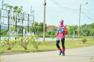 BIB: 
                            <button type="button" onclick="openModal(5125813)" class="btn btn-primary btn-sm float-right btn-popup" data-toggle="modal" data-target=".modal-high-quality">
                        <i class="fas fa-shopping-cart"></i> Add to Cart
                    </button>
                                            <button type="button" onclick="isThisMe(5125813, true)" class="btn btn-success btn-sm float-right btn-popup btn-isme hidden" data-toggle="tooltip" data-placement="bottom" title="นี่คือรูปของคุณใช่ไหม คลิกที่นี่เพื่อเอาเข้าอัลบั้ม">
                        <i class="fas fa-plus"></i> Add to album
                    </button>
                    <button type="button" onclick="isThisMe(5125813, false)" class="btn btn-warning btn-sm float-right btn-popup btn-isnotme hidden">
                        <i class="fas fa-ban"></i> Remove from album
                    </button>