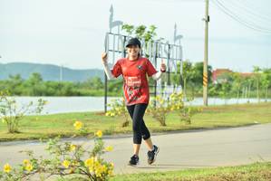 BIB: 0295
                            <button type="button" onclick="openModal(5100799)" class="btn btn-primary btn-sm float-right btn-popup" data-toggle="modal" data-target=".modal-high-quality">
                        <i class="fas fa-shopping-cart"></i> Add to Cart
                    </button>
                                            <button type="button" onclick="isThisMe(5100799, true)" class="btn btn-success btn-sm float-right btn-popup btn-isme hidden" data-toggle="tooltip" data-placement="bottom" title="นี่คือรูปของคุณใช่ไหม คลิกที่นี่เพื่อเอาเข้าอัลบั้ม">
                        <i class="fas fa-plus"></i> Add to album
                    </button>
                    <button type="button" onclick="isThisMe(5100799, false)" class="btn btn-warning btn-sm float-right btn-popup btn-isnotme hidden">
                        <i class="fas fa-ban"></i> Remove from album
                    </button>