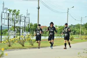 BIB: 
                            <button type="button" onclick="openModal(5120495)" class="btn btn-primary btn-sm float-right btn-popup" data-toggle="modal" data-target=".modal-high-quality">
                        <i class="fas fa-shopping-cart"></i> Add to Cart
                    </button>
                                            <button type="button" onclick="isThisMe(5120495, true)" class="btn btn-success btn-sm float-right btn-popup btn-isme hidden" data-toggle="tooltip" data-placement="bottom" title="นี่คือรูปของคุณใช่ไหม คลิกที่นี่เพื่อเอาเข้าอัลบั้ม">
                        <i class="fas fa-plus"></i> Add to album
                    </button>
                    <button type="button" onclick="isThisMe(5120495, false)" class="btn btn-warning btn-sm float-right btn-popup btn-isnotme hidden">
                        <i class="fas fa-ban"></i> Remove from album
                    </button>