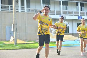 BIB: 0887
                            <button type="button" onclick="openModal(5190242)" class="btn btn-primary btn-sm float-right btn-popup" data-toggle="modal" data-target=".modal-high-quality">
                        <i class="fas fa-shopping-cart"></i> Add to Cart
                    </button>
                                            <button type="button" onclick="isThisMe(5190242, true)" class="btn btn-success btn-sm float-right btn-popup btn-isme hidden" data-toggle="tooltip" data-placement="bottom" title="นี่คือรูปของคุณใช่ไหม คลิกที่นี่เพื่อเอาเข้าอัลบั้ม">
                        <i class="fas fa-plus"></i> Add to album
                    </button>
                    <button type="button" onclick="isThisMe(5190242, false)" class="btn btn-warning btn-sm float-right btn-popup btn-isnotme hidden">
                        <i class="fas fa-ban"></i> Remove from album
                    </button>