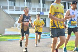 BIB: 0337
                            <button type="button" onclick="openModal(5242626)" class="btn btn-primary btn-sm float-right btn-popup" data-toggle="modal" data-target=".modal-high-quality">
                        <i class="fas fa-shopping-cart"></i> Add to Cart
                    </button>
                                            <button type="button" onclick="isThisMe(5242626, true)" class="btn btn-success btn-sm float-right btn-popup btn-isme hidden" data-toggle="tooltip" data-placement="bottom" title="นี่คือรูปของคุณใช่ไหม คลิกที่นี่เพื่อเอาเข้าอัลบั้ม">
                        <i class="fas fa-plus"></i> Add to album
                    </button>
                    <button type="button" onclick="isThisMe(5242626, false)" class="btn btn-warning btn-sm float-right btn-popup btn-isnotme hidden">
                        <i class="fas fa-ban"></i> Remove from album
                    </button>