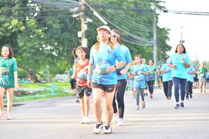 BIB: 9097
                            <button type="button" onclick="openModal(5100371)" class="btn btn-primary btn-sm float-right btn-popup" data-toggle="modal" data-target=".modal-high-quality">
                        <i class="fas fa-shopping-cart"></i> Add to Cart
                    </button>
                                            <button type="button" onclick="isThisMe(5100371, true)" class="btn btn-success btn-sm float-right btn-popup btn-isme hidden" data-toggle="tooltip" data-placement="bottom" title="นี่คือรูปของคุณใช่ไหม คลิกที่นี่เพื่อเอาเข้าอัลบั้ม">
                        <i class="fas fa-plus"></i> Add to album
                    </button>
                    <button type="button" onclick="isThisMe(5100371, false)" class="btn btn-warning btn-sm float-right btn-popup btn-isnotme hidden">
                        <i class="fas fa-ban"></i> Remove from album
                    </button>