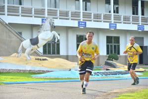 BIB: 80000
                            <button type="button" onclick="openModal(5194476)" class="btn btn-primary btn-sm float-right btn-popup" data-toggle="modal" data-target=".modal-high-quality">
                        <i class="fas fa-shopping-cart"></i> Add to Cart
                    </button>
                                            <button type="button" onclick="isThisMe(5194476, true)" class="btn btn-success btn-sm float-right btn-popup btn-isme hidden" data-toggle="tooltip" data-placement="bottom" title="นี่คือรูปของคุณใช่ไหม คลิกที่นี่เพื่อเอาเข้าอัลบั้ม">
                        <i class="fas fa-plus"></i> Add to album
                    </button>
                    <button type="button" onclick="isThisMe(5194476, false)" class="btn btn-warning btn-sm float-right btn-popup btn-isnotme hidden">
                        <i class="fas fa-ban"></i> Remove from album
                    </button>