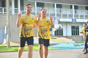 BIB: 0373, 0940
                            <button type="button" onclick="openModal(5193868)" class="btn btn-primary btn-sm float-right btn-popup" data-toggle="modal" data-target=".modal-high-quality">
                        <i class="fas fa-shopping-cart"></i> Add to Cart
                    </button>
                                            <button type="button" onclick="isThisMe(5193868, true)" class="btn btn-success btn-sm float-right btn-popup btn-isme hidden" data-toggle="tooltip" data-placement="bottom" title="นี่คือรูปของคุณใช่ไหม คลิกที่นี่เพื่อเอาเข้าอัลบั้ม">
                        <i class="fas fa-plus"></i> Add to album
                    </button>
                    <button type="button" onclick="isThisMe(5193868, false)" class="btn btn-warning btn-sm float-right btn-popup btn-isnotme hidden">
                        <i class="fas fa-ban"></i> Remove from album
                    </button>