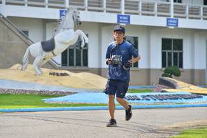 BIB: 637
                            <button type="button" onclick="openModal(5220961)" class="btn btn-primary btn-sm float-right btn-popup" data-toggle="modal" data-target=".modal-high-quality">
                        <i class="fas fa-shopping-cart"></i> Add to Cart
                    </button>
                                            <button type="button" onclick="isThisMe(5220961, true)" class="btn btn-success btn-sm float-right btn-popup btn-isme hidden" data-toggle="tooltip" data-placement="bottom" title="นี่คือรูปของคุณใช่ไหม คลิกที่นี่เพื่อเอาเข้าอัลบั้ม">
                        <i class="fas fa-plus"></i> Add to album
                    </button>
                    <button type="button" onclick="isThisMe(5220961, false)" class="btn btn-warning btn-sm float-right btn-popup btn-isnotme hidden">
                        <i class="fas fa-ban"></i> Remove from album
                    </button>