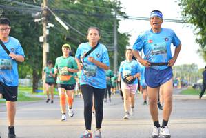 BIB: 086, 072, 046
                            <button type="button" onclick="openModal(5082056)" class="btn btn-primary btn-sm float-right btn-popup" data-toggle="modal" data-target=".modal-high-quality">
                        <i class="fas fa-shopping-cart"></i> Add to Cart
                    </button>
                                            <button type="button" onclick="isThisMe(5082056, true)" class="btn btn-success btn-sm float-right btn-popup btn-isme hidden" data-toggle="tooltip" data-placement="bottom" title="นี่คือรูปของคุณใช่ไหม คลิกที่นี่เพื่อเอาเข้าอัลบั้ม">
                        <i class="fas fa-plus"></i> Add to album
                    </button>
                    <button type="button" onclick="isThisMe(5082056, false)" class="btn btn-warning btn-sm float-right btn-popup btn-isnotme hidden">
                        <i class="fas fa-ban"></i> Remove from album
                    </button>