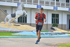 BIB: 0706
                            <button type="button" onclick="openModal(5221640)" class="btn btn-primary btn-sm float-right btn-popup" data-toggle="modal" data-target=".modal-high-quality">
                        <i class="fas fa-shopping-cart"></i> Add to Cart
                    </button>
                                            <button type="button" onclick="isThisMe(5221640, true)" class="btn btn-success btn-sm float-right btn-popup btn-isme hidden" data-toggle="tooltip" data-placement="bottom" title="นี่คือรูปของคุณใช่ไหม คลิกที่นี่เพื่อเอาเข้าอัลบั้ม">
                        <i class="fas fa-plus"></i> Add to album
                    </button>
                    <button type="button" onclick="isThisMe(5221640, false)" class="btn btn-warning btn-sm float-right btn-popup btn-isnotme hidden">
                        <i class="fas fa-ban"></i> Remove from album
                    </button>