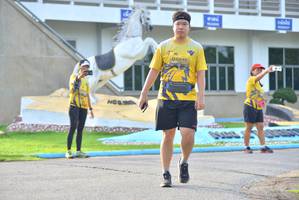 BIB: 0948
                            <button type="button" onclick="openModal(5203151)" class="btn btn-primary btn-sm float-right btn-popup" data-toggle="modal" data-target=".modal-high-quality">
                        <i class="fas fa-shopping-cart"></i> Add to Cart
                    </button>
                                            <button type="button" onclick="isThisMe(5203151, true)" class="btn btn-success btn-sm float-right btn-popup btn-isme hidden" data-toggle="tooltip" data-placement="bottom" title="นี่คือรูปของคุณใช่ไหม คลิกที่นี่เพื่อเอาเข้าอัลบั้ม">
                        <i class="fas fa-plus"></i> Add to album
                    </button>
                    <button type="button" onclick="isThisMe(5203151, false)" class="btn btn-warning btn-sm float-right btn-popup btn-isnotme hidden">
                        <i class="fas fa-ban"></i> Remove from album
                    </button>