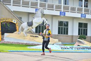 BIB: 0411
                            <button type="button" onclick="openModal(5241681)" class="btn btn-primary btn-sm float-right btn-popup" data-toggle="modal" data-target=".modal-high-quality">
                        <i class="fas fa-shopping-cart"></i> Add to Cart
                    </button>
                                            <button type="button" onclick="isThisMe(5241681, true)" class="btn btn-success btn-sm float-right btn-popup btn-isme hidden" data-toggle="tooltip" data-placement="bottom" title="นี่คือรูปของคุณใช่ไหม คลิกที่นี่เพื่อเอาเข้าอัลบั้ม">
                        <i class="fas fa-plus"></i> Add to album
                    </button>
                    <button type="button" onclick="isThisMe(5241681, false)" class="btn btn-warning btn-sm float-right btn-popup btn-isnotme hidden">
                        <i class="fas fa-ban"></i> Remove from album
                    </button>