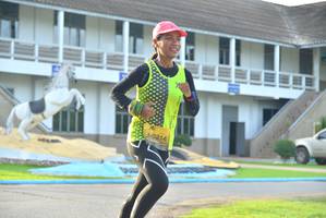 BIB: 0214
                            <button type="button" onclick="openModal(5190898)" class="btn btn-primary btn-sm float-right btn-popup" data-toggle="modal" data-target=".modal-high-quality">
                        <i class="fas fa-shopping-cart"></i> Add to Cart
                    </button>
                                            <button type="button" onclick="isThisMe(5190898, true)" class="btn btn-success btn-sm float-right btn-popup btn-isme hidden" data-toggle="tooltip" data-placement="bottom" title="นี่คือรูปของคุณใช่ไหม คลิกที่นี่เพื่อเอาเข้าอัลบั้ม">
                        <i class="fas fa-plus"></i> Add to album
                    </button>
                    <button type="button" onclick="isThisMe(5190898, false)" class="btn btn-warning btn-sm float-right btn-popup btn-isnotme hidden">
                        <i class="fas fa-ban"></i> Remove from album
                    </button>