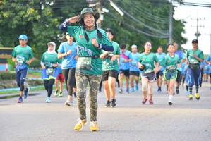 BIB: 3931
                            <button type="button" onclick="openModal(5072217)" class="btn btn-primary btn-sm float-right btn-popup" data-toggle="modal" data-target=".modal-high-quality">
                        <i class="fas fa-shopping-cart"></i> Add to Cart
                    </button>
                                            <button type="button" onclick="isThisMe(5072217, true)" class="btn btn-success btn-sm float-right btn-popup btn-isme hidden" data-toggle="tooltip" data-placement="bottom" title="นี่คือรูปของคุณใช่ไหม คลิกที่นี่เพื่อเอาเข้าอัลบั้ม">
                        <i class="fas fa-plus"></i> Add to album
                    </button>
                    <button type="button" onclick="isThisMe(5072217, false)" class="btn btn-warning btn-sm float-right btn-popup btn-isnotme hidden">
                        <i class="fas fa-ban"></i> Remove from album
                    </button>