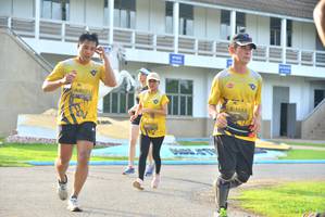 BIB: 0071, 1133
                            <button type="button" onclick="openModal(5192559)" class="btn btn-primary btn-sm float-right btn-popup" data-toggle="modal" data-target=".modal-high-quality">
                        <i class="fas fa-shopping-cart"></i> Add to Cart
                    </button>
                                            <button type="button" onclick="isThisMe(5192559, true)" class="btn btn-success btn-sm float-right btn-popup btn-isme hidden" data-toggle="tooltip" data-placement="bottom" title="นี่คือรูปของคุณใช่ไหม คลิกที่นี่เพื่อเอาเข้าอัลบั้ม">
                        <i class="fas fa-plus"></i> Add to album
                    </button>
                    <button type="button" onclick="isThisMe(5192559, false)" class="btn btn-warning btn-sm float-right btn-popup btn-isnotme hidden">
                        <i class="fas fa-ban"></i> Remove from album
                    </button>