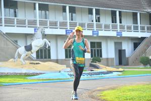 BIB: 0317
                            <button type="button" onclick="openModal(5151889)" class="btn btn-primary btn-sm float-right btn-popup" data-toggle="modal" data-target=".modal-high-quality">
                        <i class="fas fa-shopping-cart"></i> Add to Cart
                    </button>
                                            <button type="button" onclick="isThisMe(5151889, true)" class="btn btn-success btn-sm float-right btn-popup btn-isme hidden" data-toggle="tooltip" data-placement="bottom" title="นี่คือรูปของคุณใช่ไหม คลิกที่นี่เพื่อเอาเข้าอัลบั้ม">
                        <i class="fas fa-plus"></i> Add to album
                    </button>
                    <button type="button" onclick="isThisMe(5151889, false)" class="btn btn-warning btn-sm float-right btn-popup btn-isnotme hidden">
                        <i class="fas fa-ban"></i> Remove from album
                    </button>