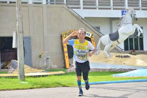 BIB: 0308
                            <button type="button" onclick="openModal(5241756)" class="btn btn-primary btn-sm float-right btn-popup" data-toggle="modal" data-target=".modal-high-quality">
                        <i class="fas fa-shopping-cart"></i> Add to Cart
                    </button>
                                            <button type="button" onclick="isThisMe(5241756, true)" class="btn btn-success btn-sm float-right btn-popup btn-isme hidden" data-toggle="tooltip" data-placement="bottom" title="นี่คือรูปของคุณใช่ไหม คลิกที่นี่เพื่อเอาเข้าอัลบั้ม">
                        <i class="fas fa-plus"></i> Add to album
                    </button>
                    <button type="button" onclick="isThisMe(5241756, false)" class="btn btn-warning btn-sm float-right btn-popup btn-isnotme hidden">
                        <i class="fas fa-ban"></i> Remove from album
                    </button>