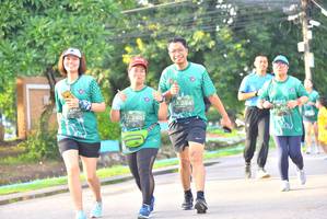 BIB: 284, 285
                            <button type="button" onclick="openModal(5242555)" class="btn btn-primary btn-sm float-right btn-popup" data-toggle="modal" data-target=".modal-high-quality">
                        <i class="fas fa-shopping-cart"></i> Add to Cart
                    </button>
                                            <button type="button" onclick="isThisMe(5242555, true)" class="btn btn-success btn-sm float-right btn-popup btn-isme hidden" data-toggle="tooltip" data-placement="bottom" title="นี่คือรูปของคุณใช่ไหม คลิกที่นี่เพื่อเอาเข้าอัลบั้ม">
                        <i class="fas fa-plus"></i> Add to album
                    </button>
                    <button type="button" onclick="isThisMe(5242555, false)" class="btn btn-warning btn-sm float-right btn-popup btn-isnotme hidden">
                        <i class="fas fa-ban"></i> Remove from album
                    </button>