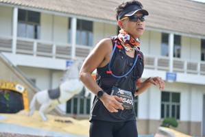 BIB: 540
                            <button type="button" onclick="openModal(5241621)" class="btn btn-primary btn-sm float-right btn-popup" data-toggle="modal" data-target=".modal-high-quality">
                        <i class="fas fa-shopping-cart"></i> Add to Cart
                    </button>
                                            <button type="button" onclick="isThisMe(5241621, true)" class="btn btn-success btn-sm float-right btn-popup btn-isme hidden" data-toggle="tooltip" data-placement="bottom" title="นี่คือรูปของคุณใช่ไหม คลิกที่นี่เพื่อเอาเข้าอัลบั้ม">
                        <i class="fas fa-plus"></i> Add to album
                    </button>
                    <button type="button" onclick="isThisMe(5241621, false)" class="btn btn-warning btn-sm float-right btn-popup btn-isnotme hidden">
                        <i class="fas fa-ban"></i> Remove from album
                    </button>