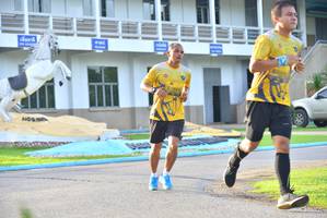 BIB: 
                            <button type="button" onclick="openModal(5131736)" class="btn btn-primary btn-sm float-right btn-popup" data-toggle="modal" data-target=".modal-high-quality">
                        <i class="fas fa-shopping-cart"></i> Add to Cart
                    </button>
                                            <button type="button" onclick="isThisMe(5131736, true)" class="btn btn-success btn-sm float-right btn-popup btn-isme hidden" data-toggle="tooltip" data-placement="bottom" title="นี่คือรูปของคุณใช่ไหม คลิกที่นี่เพื่อเอาเข้าอัลบั้ม">
                        <i class="fas fa-plus"></i> Add to album
                    </button>
                    <button type="button" onclick="isThisMe(5131736, false)" class="btn btn-warning btn-sm float-right btn-popup btn-isnotme hidden">
                        <i class="fas fa-ban"></i> Remove from album
                    </button>