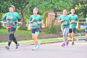 BIB: 097, 452
                            <button type="button" onclick="openModal(5090923)" class="btn btn-primary btn-sm float-right btn-popup" data-toggle="modal" data-target=".modal-high-quality">
                        <i class="fas fa-shopping-cart"></i> Add to Cart
                    </button>
                                            <button type="button" onclick="isThisMe(5090923, true)" class="btn btn-success btn-sm float-right btn-popup btn-isme hidden" data-toggle="tooltip" data-placement="bottom" title="นี่คือรูปของคุณใช่ไหม คลิกที่นี่เพื่อเอาเข้าอัลบั้ม">
                        <i class="fas fa-plus"></i> Add to album
                    </button>
                    <button type="button" onclick="isThisMe(5090923, false)" class="btn btn-warning btn-sm float-right btn-popup btn-isnotme hidden">
                        <i class="fas fa-ban"></i> Remove from album
                    </button>