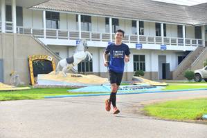 BIB: 0369
                            <button type="button" onclick="openModal(5227301)" class="btn btn-primary btn-sm float-right btn-popup" data-toggle="modal" data-target=".modal-high-quality">
                        <i class="fas fa-shopping-cart"></i> Add to Cart
                    </button>
                                            <button type="button" onclick="isThisMe(5227301, true)" class="btn btn-success btn-sm float-right btn-popup btn-isme hidden" data-toggle="tooltip" data-placement="bottom" title="นี่คือรูปของคุณใช่ไหม คลิกที่นี่เพื่อเอาเข้าอัลบั้ม">
                        <i class="fas fa-plus"></i> Add to album
                    </button>
                    <button type="button" onclick="isThisMe(5227301, false)" class="btn btn-warning btn-sm float-right btn-popup btn-isnotme hidden">
                        <i class="fas fa-ban"></i> Remove from album
                    </button>