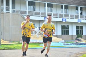 BIB: 
                            <button type="button" onclick="openModal(5191535)" class="btn btn-primary btn-sm float-right btn-popup" data-toggle="modal" data-target=".modal-high-quality">
                        <i class="fas fa-shopping-cart"></i> Add to Cart
                    </button>
                                            <button type="button" onclick="isThisMe(5191535, true)" class="btn btn-success btn-sm float-right btn-popup btn-isme hidden" data-toggle="tooltip" data-placement="bottom" title="นี่คือรูปของคุณใช่ไหม คลิกที่นี่เพื่อเอาเข้าอัลบั้ม">
                        <i class="fas fa-plus"></i> Add to album
                    </button>
                    <button type="button" onclick="isThisMe(5191535, false)" class="btn btn-warning btn-sm float-right btn-popup btn-isnotme hidden">
                        <i class="fas fa-ban"></i> Remove from album
                    </button>