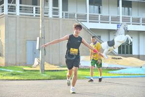 BIB: 1071
                            <button type="button" onclick="openModal(5189430)" class="btn btn-primary btn-sm float-right btn-popup" data-toggle="modal" data-target=".modal-high-quality">
                        <i class="fas fa-shopping-cart"></i> Add to Cart
                    </button>
                                            <button type="button" onclick="isThisMe(5189430, true)" class="btn btn-success btn-sm float-right btn-popup btn-isme hidden" data-toggle="tooltip" data-placement="bottom" title="นี่คือรูปของคุณใช่ไหม คลิกที่นี่เพื่อเอาเข้าอัลบั้ม">
                        <i class="fas fa-plus"></i> Add to album
                    </button>
                    <button type="button" onclick="isThisMe(5189430, false)" class="btn btn-warning btn-sm float-right btn-popup btn-isnotme hidden">
                        <i class="fas fa-ban"></i> Remove from album
                    </button>