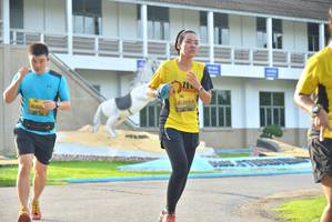 BIB: 1054
                            <button type="button" onclick="openModal(5193623)" class="btn btn-primary btn-sm float-right btn-popup" data-toggle="modal" data-target=".modal-high-quality">
                        <i class="fas fa-shopping-cart"></i> Add to Cart
                    </button>
                                            <button type="button" onclick="isThisMe(5193623, true)" class="btn btn-success btn-sm float-right btn-popup btn-isme hidden" data-toggle="tooltip" data-placement="bottom" title="นี่คือรูปของคุณใช่ไหม คลิกที่นี่เพื่อเอาเข้าอัลบั้ม">
                        <i class="fas fa-plus"></i> Add to album
                    </button>
                    <button type="button" onclick="isThisMe(5193623, false)" class="btn btn-warning btn-sm float-right btn-popup btn-isnotme hidden">
                        <i class="fas fa-ban"></i> Remove from album
                    </button>