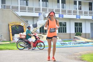 BIB: 0231
                            <button type="button" onclick="openModal(5228068)" class="btn btn-primary btn-sm float-right btn-popup" data-toggle="modal" data-target=".modal-high-quality">
                        <i class="fas fa-shopping-cart"></i> Add to Cart
                    </button>
                                            <button type="button" onclick="isThisMe(5228068, true)" class="btn btn-success btn-sm float-right btn-popup btn-isme hidden" data-toggle="tooltip" data-placement="bottom" title="นี่คือรูปของคุณใช่ไหม คลิกที่นี่เพื่อเอาเข้าอัลบั้ม">
                        <i class="fas fa-plus"></i> Add to album
                    </button>
                    <button type="button" onclick="isThisMe(5228068, false)" class="btn btn-warning btn-sm float-right btn-popup btn-isnotme hidden">
                        <i class="fas fa-ban"></i> Remove from album
                    </button>