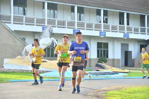 BIB: 
                            <button type="button" onclick="openModal(5189359)" class="btn btn-primary btn-sm float-right btn-popup" data-toggle="modal" data-target=".modal-high-quality">
                        <i class="fas fa-shopping-cart"></i> Add to Cart
                    </button>
                                            <button type="button" onclick="isThisMe(5189359, true)" class="btn btn-success btn-sm float-right btn-popup btn-isme hidden" data-toggle="tooltip" data-placement="bottom" title="นี่คือรูปของคุณใช่ไหม คลิกที่นี่เพื่อเอาเข้าอัลบั้ม">
                        <i class="fas fa-plus"></i> Add to album
                    </button>
                    <button type="button" onclick="isThisMe(5189359, false)" class="btn btn-warning btn-sm float-right btn-popup btn-isnotme hidden">
                        <i class="fas fa-ban"></i> Remove from album
                    </button>