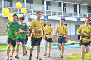 BIB: 091, 0099, 0235
                            <button type="button" onclick="openModal(5200058)" class="btn btn-primary btn-sm float-right btn-popup" data-toggle="modal" data-target=".modal-high-quality">
                        <i class="fas fa-shopping-cart"></i> Add to Cart
                    </button>
                                            <button type="button" onclick="isThisMe(5200058, true)" class="btn btn-success btn-sm float-right btn-popup btn-isme hidden" data-toggle="tooltip" data-placement="bottom" title="นี่คือรูปของคุณใช่ไหม คลิกที่นี่เพื่อเอาเข้าอัลบั้ม">
                        <i class="fas fa-plus"></i> Add to album
                    </button>
                    <button type="button" onclick="isThisMe(5200058, false)" class="btn btn-warning btn-sm float-right btn-popup btn-isnotme hidden">
                        <i class="fas fa-ban"></i> Remove from album
                    </button>