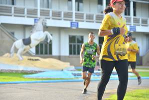 BIB: 0189
                            <button type="button" onclick="openModal(5194411)" class="btn btn-primary btn-sm float-right btn-popup" data-toggle="modal" data-target=".modal-high-quality">
                        <i class="fas fa-shopping-cart"></i> Add to Cart
                    </button>
                                            <button type="button" onclick="isThisMe(5194411, true)" class="btn btn-success btn-sm float-right btn-popup btn-isme hidden" data-toggle="tooltip" data-placement="bottom" title="นี่คือรูปของคุณใช่ไหม คลิกที่นี่เพื่อเอาเข้าอัลบั้ม">
                        <i class="fas fa-plus"></i> Add to album
                    </button>
                    <button type="button" onclick="isThisMe(5194411, false)" class="btn btn-warning btn-sm float-right btn-popup btn-isnotme hidden">
                        <i class="fas fa-ban"></i> Remove from album
                    </button>