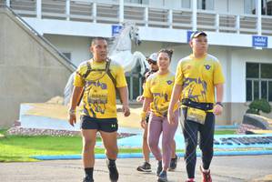 BIB: 0346, 0315, 
                            <button type="button" onclick="openModal(5206082)" class="btn btn-primary btn-sm float-right btn-popup" data-toggle="modal" data-target=".modal-high-quality">
                        <i class="fas fa-shopping-cart"></i> Add to Cart
                    </button>
                                            <button type="button" onclick="isThisMe(5206082, true)" class="btn btn-success btn-sm float-right btn-popup btn-isme hidden" data-toggle="tooltip" data-placement="bottom" title="นี่คือรูปของคุณใช่ไหม คลิกที่นี่เพื่อเอาเข้าอัลบั้ม">
                        <i class="fas fa-plus"></i> Add to album
                    </button>
                    <button type="button" onclick="isThisMe(5206082, false)" class="btn btn-warning btn-sm float-right btn-popup btn-isnotme hidden">
                        <i class="fas fa-ban"></i> Remove from album
                    </button>