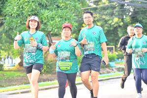 BIB: 284, 283, 201, 2851
                            <button type="button" onclick="openModal(5242556)" class="btn btn-primary btn-sm float-right btn-popup" data-toggle="modal" data-target=".modal-high-quality">
                        <i class="fas fa-shopping-cart"></i> Add to Cart
                    </button>
                                            <button type="button" onclick="isThisMe(5242556, true)" class="btn btn-success btn-sm float-right btn-popup btn-isme hidden" data-toggle="tooltip" data-placement="bottom" title="นี่คือรูปของคุณใช่ไหม คลิกที่นี่เพื่อเอาเข้าอัลบั้ม">
                        <i class="fas fa-plus"></i> Add to album
                    </button>
                    <button type="button" onclick="isThisMe(5242556, false)" class="btn btn-warning btn-sm float-right btn-popup btn-isnotme hidden">
                        <i class="fas fa-ban"></i> Remove from album
                    </button>