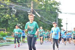 BIB: 550
                            <button type="button" onclick="openModal(5078285)" class="btn btn-primary btn-sm float-right btn-popup" data-toggle="modal" data-target=".modal-high-quality">
                        <i class="fas fa-shopping-cart"></i> Add to Cart
                    </button>
                                            <button type="button" onclick="isThisMe(5078285, true)" class="btn btn-success btn-sm float-right btn-popup btn-isme hidden" data-toggle="tooltip" data-placement="bottom" title="นี่คือรูปของคุณใช่ไหม คลิกที่นี่เพื่อเอาเข้าอัลบั้ม">
                        <i class="fas fa-plus"></i> Add to album
                    </button>
                    <button type="button" onclick="isThisMe(5078285, false)" class="btn btn-warning btn-sm float-right btn-popup btn-isnotme hidden">
                        <i class="fas fa-ban"></i> Remove from album
                    </button>