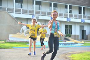 BIB: 
                            <button type="button" onclick="openModal(5190712)" class="btn btn-primary btn-sm float-right btn-popup" data-toggle="modal" data-target=".modal-high-quality">
                        <i class="fas fa-shopping-cart"></i> Add to Cart
                    </button>
                                            <button type="button" onclick="isThisMe(5190712, true)" class="btn btn-success btn-sm float-right btn-popup btn-isme hidden" data-toggle="tooltip" data-placement="bottom" title="นี่คือรูปของคุณใช่ไหม คลิกที่นี่เพื่อเอาเข้าอัลบั้ม">
                        <i class="fas fa-plus"></i> Add to album
                    </button>
                    <button type="button" onclick="isThisMe(5190712, false)" class="btn btn-warning btn-sm float-right btn-popup btn-isnotme hidden">
                        <i class="fas fa-ban"></i> Remove from album
                    </button>