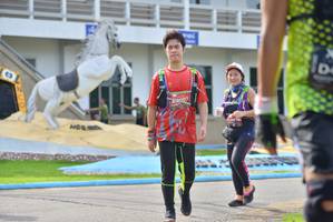 BIB: 007
                            <button type="button" onclick="openModal(5230575)" class="btn btn-primary btn-sm float-right btn-popup" data-toggle="modal" data-target=".modal-high-quality">
                        <i class="fas fa-shopping-cart"></i> Add to Cart
                    </button>
                                            <button type="button" onclick="isThisMe(5230575, true)" class="btn btn-success btn-sm float-right btn-popup btn-isme hidden" data-toggle="tooltip" data-placement="bottom" title="นี่คือรูปของคุณใช่ไหม คลิกที่นี่เพื่อเอาเข้าอัลบั้ม">
                        <i class="fas fa-plus"></i> Add to album
                    </button>
                    <button type="button" onclick="isThisMe(5230575, false)" class="btn btn-warning btn-sm float-right btn-popup btn-isnotme hidden">
                        <i class="fas fa-ban"></i> Remove from album
                    </button>