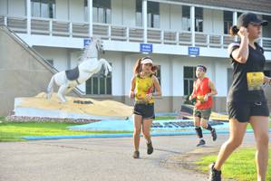 BIB: 124
                            <button type="button" onclick="openModal(5189556)" class="btn btn-primary btn-sm float-right btn-popup" data-toggle="modal" data-target=".modal-high-quality">
                        <i class="fas fa-shopping-cart"></i> Add to Cart
                    </button>
                                            <button type="button" onclick="isThisMe(5189556, true)" class="btn btn-success btn-sm float-right btn-popup btn-isme hidden" data-toggle="tooltip" data-placement="bottom" title="นี่คือรูปของคุณใช่ไหม คลิกที่นี่เพื่อเอาเข้าอัลบั้ม">
                        <i class="fas fa-plus"></i> Add to album
                    </button>
                    <button type="button" onclick="isThisMe(5189556, false)" class="btn btn-warning btn-sm float-right btn-popup btn-isnotme hidden">
                        <i class="fas fa-ban"></i> Remove from album
                    </button>