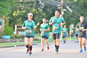 BIB: 657, 1325
                            <button type="button" onclick="openModal(5057114)" class="btn btn-primary btn-sm float-right btn-popup" data-toggle="modal" data-target=".modal-high-quality">
                        <i class="fas fa-shopping-cart"></i> Add to Cart
                    </button>
                                            <button type="button" onclick="isThisMe(5057114, true)" class="btn btn-success btn-sm float-right btn-popup btn-isme hidden" data-toggle="tooltip" data-placement="bottom" title="นี่คือรูปของคุณใช่ไหม คลิกที่นี่เพื่อเอาเข้าอัลบั้ม">
                        <i class="fas fa-plus"></i> Add to album
                    </button>
                    <button type="button" onclick="isThisMe(5057114, false)" class="btn btn-warning btn-sm float-right btn-popup btn-isnotme hidden">
                        <i class="fas fa-ban"></i> Remove from album
                    </button>