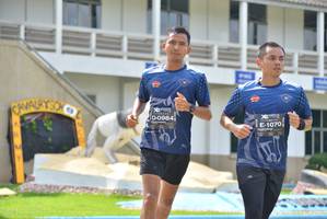 BIB: 0984, 1070
                            <button type="button" onclick="openModal(5243681)" class="btn btn-primary btn-sm float-right btn-popup" data-toggle="modal" data-target=".modal-high-quality">
                        <i class="fas fa-shopping-cart"></i> Add to Cart
                    </button>
                                            <button type="button" onclick="isThisMe(5243681, true)" class="btn btn-success btn-sm float-right btn-popup btn-isme hidden" data-toggle="tooltip" data-placement="bottom" title="นี่คือรูปของคุณใช่ไหม คลิกที่นี่เพื่อเอาเข้าอัลบั้ม">
                        <i class="fas fa-plus"></i> Add to album
                    </button>
                    <button type="button" onclick="isThisMe(5243681, false)" class="btn btn-warning btn-sm float-right btn-popup btn-isnotme hidden">
                        <i class="fas fa-ban"></i> Remove from album
                    </button>