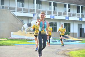 BIB: 027, 
                            <button type="button" onclick="openModal(5190711)" class="btn btn-primary btn-sm float-right btn-popup" data-toggle="modal" data-target=".modal-high-quality">
                        <i class="fas fa-shopping-cart"></i> Add to Cart
                    </button>
                                            <button type="button" onclick="isThisMe(5190711, true)" class="btn btn-success btn-sm float-right btn-popup btn-isme hidden" data-toggle="tooltip" data-placement="bottom" title="นี่คือรูปของคุณใช่ไหม คลิกที่นี่เพื่อเอาเข้าอัลบั้ม">
                        <i class="fas fa-plus"></i> Add to album
                    </button>
                    <button type="button" onclick="isThisMe(5190711, false)" class="btn btn-warning btn-sm float-right btn-popup btn-isnotme hidden">
                        <i class="fas fa-ban"></i> Remove from album
                    </button>