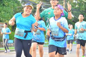 BIB: 
                            <button type="button" onclick="openModal(5065115)" class="btn btn-primary btn-sm float-right btn-popup" data-toggle="modal" data-target=".modal-high-quality">
                        <i class="fas fa-shopping-cart"></i> Add to Cart
                    </button>
                                            <button type="button" onclick="isThisMe(5065115, true)" class="btn btn-success btn-sm float-right btn-popup btn-isme hidden" data-toggle="tooltip" data-placement="bottom" title="นี่คือรูปของคุณใช่ไหม คลิกที่นี่เพื่อเอาเข้าอัลบั้ม">
                        <i class="fas fa-plus"></i> Add to album
                    </button>
                    <button type="button" onclick="isThisMe(5065115, false)" class="btn btn-warning btn-sm float-right btn-popup btn-isnotme hidden">
                        <i class="fas fa-ban"></i> Remove from album
                    </button>