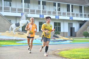 BIB: 
                            <button type="button" onclick="openModal(5242640)" class="btn btn-primary btn-sm float-right btn-popup" data-toggle="modal" data-target=".modal-high-quality">
                        <i class="fas fa-shopping-cart"></i> Add to Cart
                    </button>
                                            <button type="button" onclick="isThisMe(5242640, true)" class="btn btn-success btn-sm float-right btn-popup btn-isme hidden" data-toggle="tooltip" data-placement="bottom" title="นี่คือรูปของคุณใช่ไหม คลิกที่นี่เพื่อเอาเข้าอัลบั้ม">
                        <i class="fas fa-plus"></i> Add to album
                    </button>
                    <button type="button" onclick="isThisMe(5242640, false)" class="btn btn-warning btn-sm float-right btn-popup btn-isnotme hidden">
                        <i class="fas fa-ban"></i> Remove from album
                    </button>