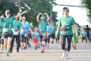 BIB: 329, 0961, 049
                            <button type="button" onclick="openModal(5128669)" class="btn btn-primary btn-sm float-right btn-popup" data-toggle="modal" data-target=".modal-high-quality">
                        <i class="fas fa-shopping-cart"></i> Add to Cart
                    </button>
                                            <button type="button" onclick="isThisMe(5128669, true)" class="btn btn-success btn-sm float-right btn-popup btn-isme hidden" data-toggle="tooltip" data-placement="bottom" title="นี่คือรูปของคุณใช่ไหม คลิกที่นี่เพื่อเอาเข้าอัลบั้ม">
                        <i class="fas fa-plus"></i> Add to album
                    </button>
                    <button type="button" onclick="isThisMe(5128669, false)" class="btn btn-warning btn-sm float-right btn-popup btn-isnotme hidden">
                        <i class="fas fa-ban"></i> Remove from album
                    </button>