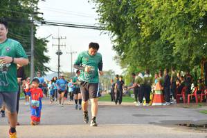 BIB: 
                            <button type="button" onclick="openModal(5098914)" class="btn btn-primary btn-sm float-right btn-popup" data-toggle="modal" data-target=".modal-high-quality">
                        <i class="fas fa-shopping-cart"></i> Add to Cart
                    </button>
                                            <button type="button" onclick="isThisMe(5098914, true)" class="btn btn-success btn-sm float-right btn-popup btn-isme hidden" data-toggle="tooltip" data-placement="bottom" title="นี่คือรูปของคุณใช่ไหม คลิกที่นี่เพื่อเอาเข้าอัลบั้ม">
                        <i class="fas fa-plus"></i> Add to album
                    </button>
                    <button type="button" onclick="isThisMe(5098914, false)" class="btn btn-warning btn-sm float-right btn-popup btn-isnotme hidden">
                        <i class="fas fa-ban"></i> Remove from album
                    </button>